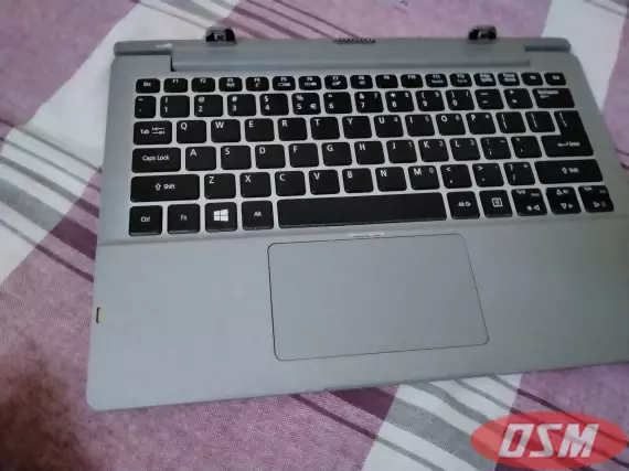 ACCER FULLY TOUCH SCREEN LAPTOP