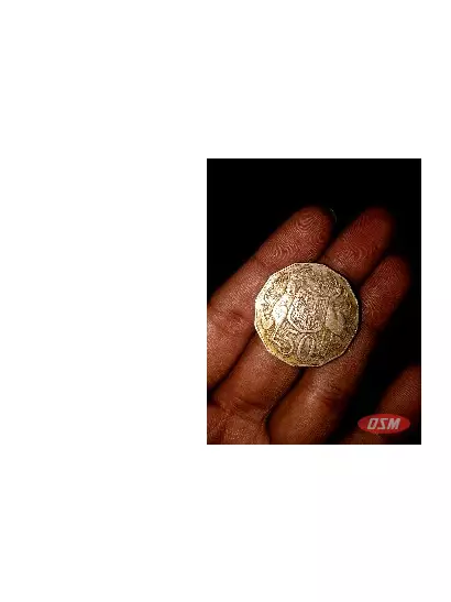 ELIZABETH 2 AUSTRALIA 50 CENT COIN RARE