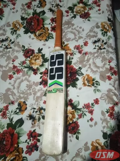 Cricket Bat