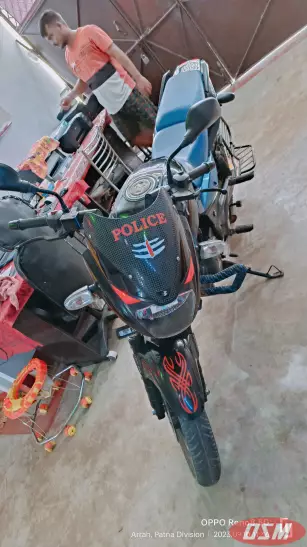 Pulsar 150