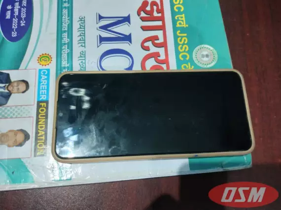 Realme Narjo 20 (4gb Ram 128 Rom)