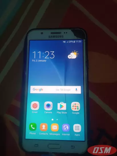 Samsung J7